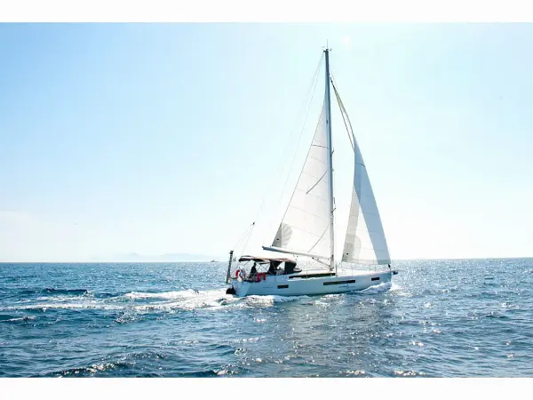 Porto Fino - Sun Odyssey 490