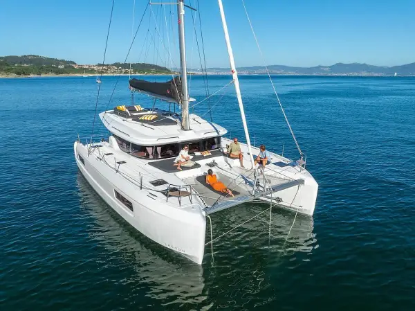 Har Bar - Lagoon 43