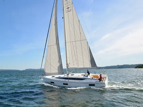 NAYJARA II - Bavaria C42
