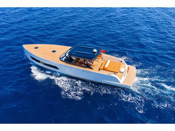 Phantom - Motoryacht