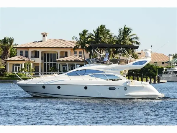 Shine V - Azimut 43 S