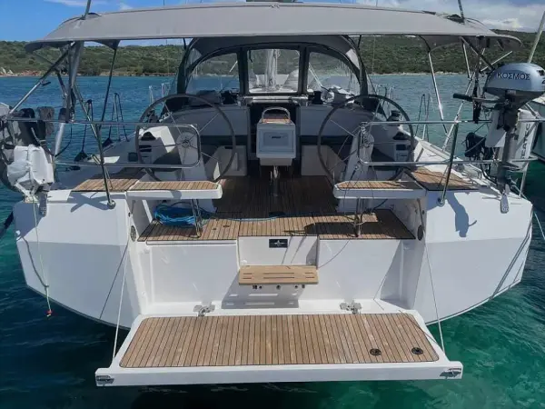HORIZON - Bavaria C42