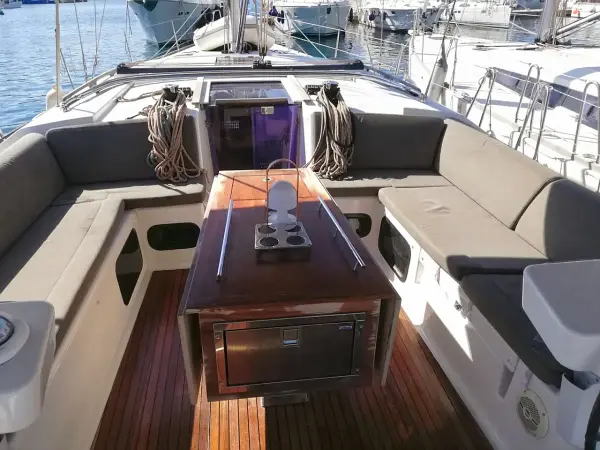 WARRIORS TALE - Dufour 520 Grand Large