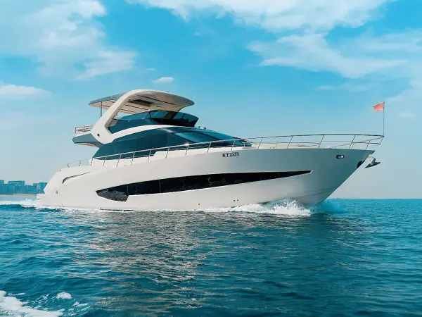 X32 - Luxury Motor Yacht