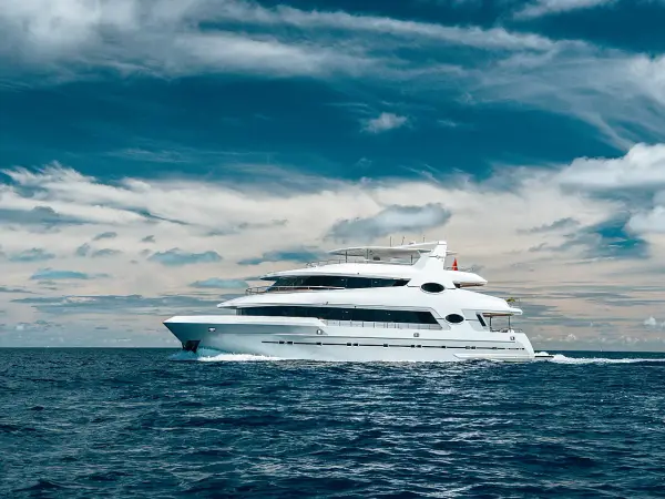 Alice - Luxury Sailing Yacht