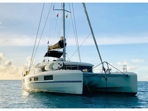 Ocean - Lagoon 50