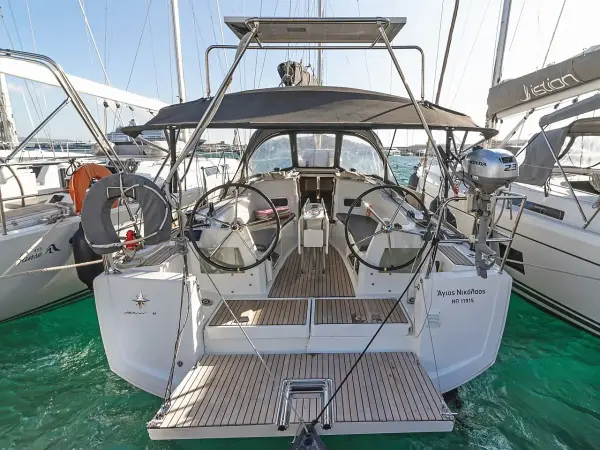 AGIOS NIKOLAOS - Sun Odyssey 349