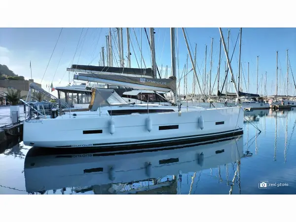 Kairos - Solar Panel, BBQ - Dufour 430