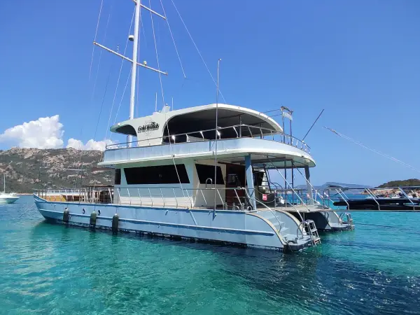 Gold Wind - Catamaran