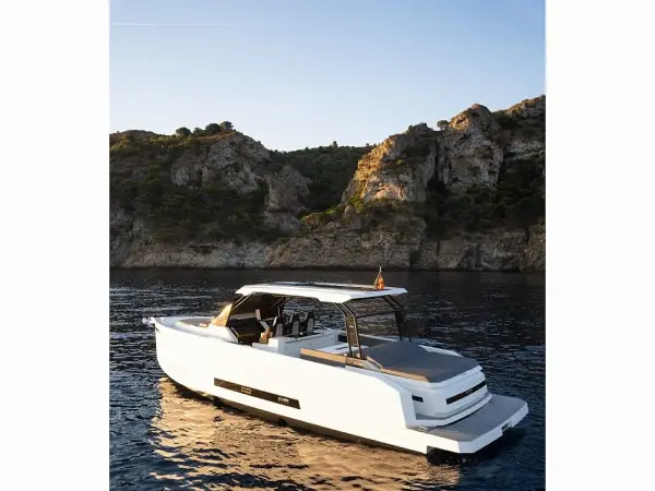 Beluga - De Antonio D36