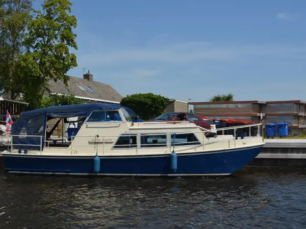South Pacific - De Drait Doerak 850 OK