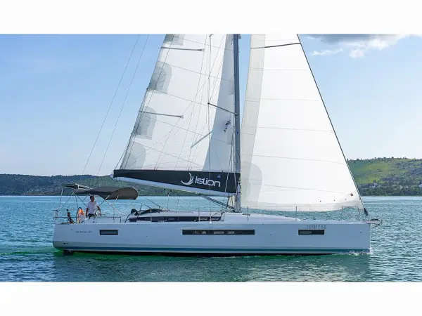 First Ride - Sun Odyssey 490