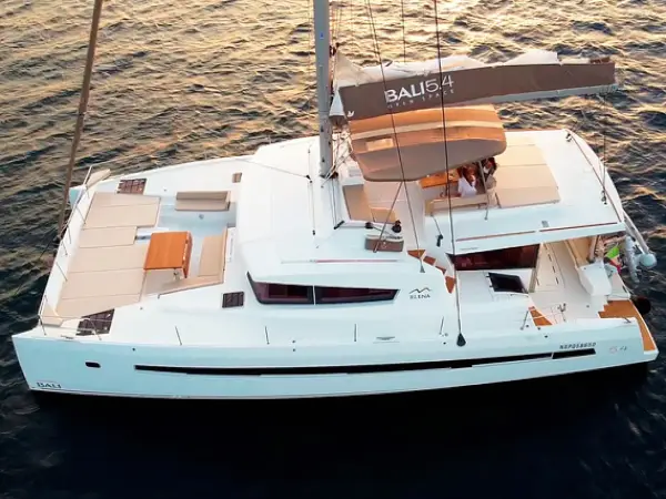 Elena - Bali 5.4