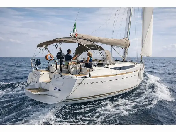 Mira - Sun Odyssey 439