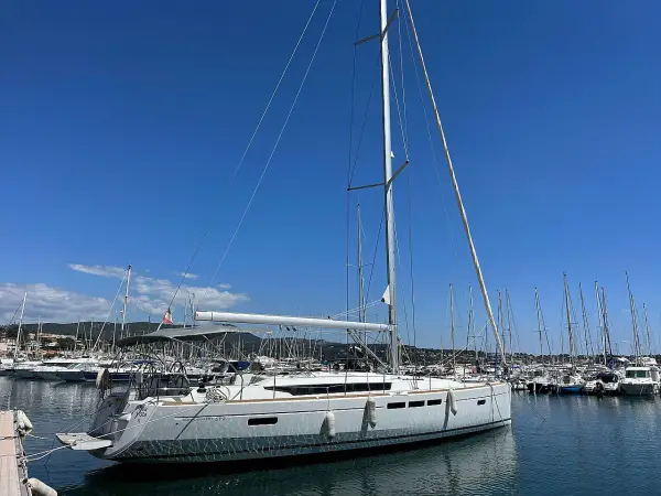 Skopelos - Sun Odyssey 519