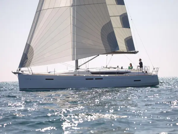 Timaria III - Sun Odyssey 449