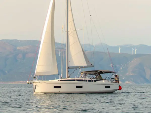 Karpouzi - Bavaria C42
