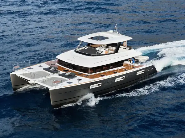 Pearly Gates - Lagoon Power 630