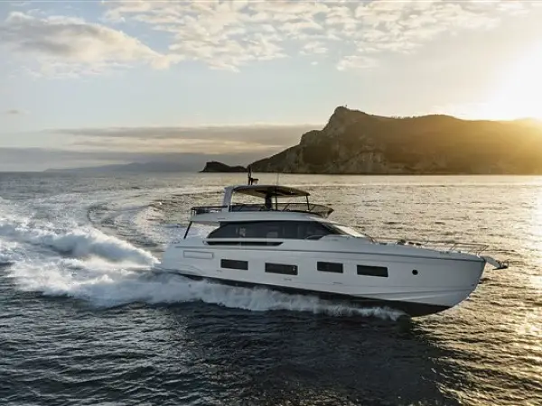 Balance Šibenik - Azimut 82 Fly