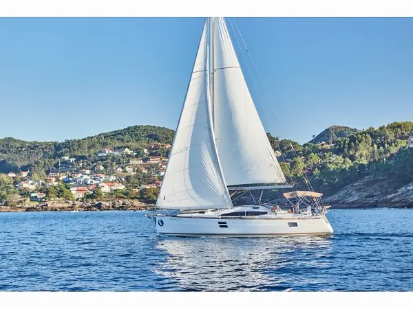 AMISTAD - Elan Impression 40