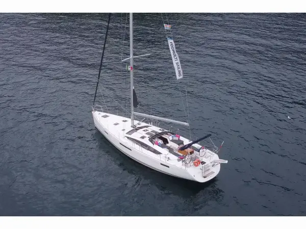 Melpomene - Jeanneau 53