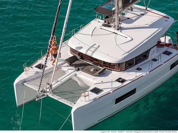 Nina - Lagoon 40