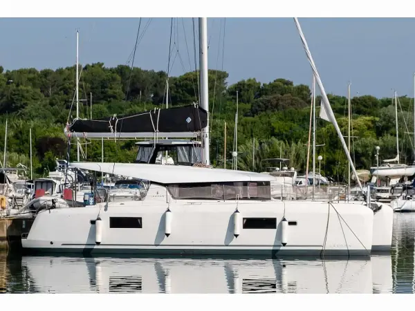 Marina 4 - Lagoon 42