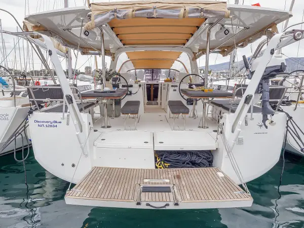 DISCOVERY BLUE - Sun Loft 47
