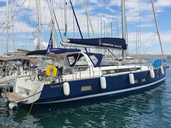 LUCKY TRADER - Oceanis 55