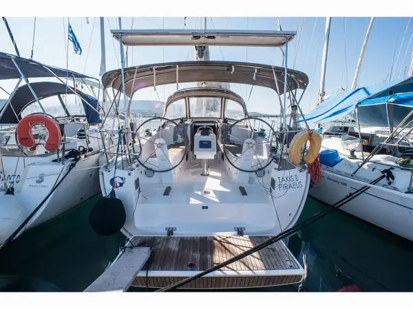 TAKIS II - Bavaria Cruiser 37