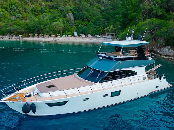 Golden Blue - Motoryacht