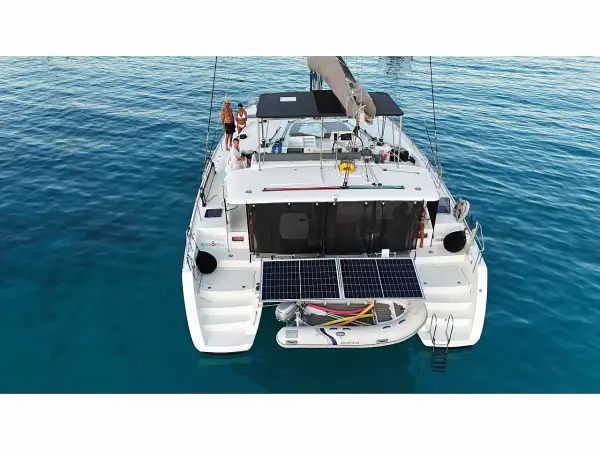 Corona Borealis - Lagoon 450 Fly