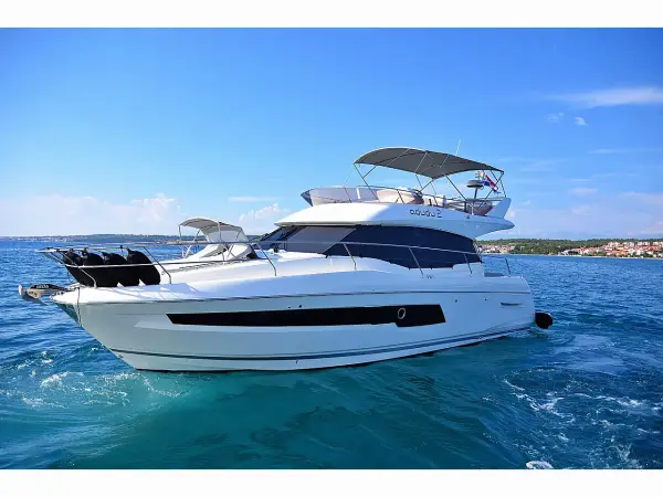 Adudu 2 - Prestige 460