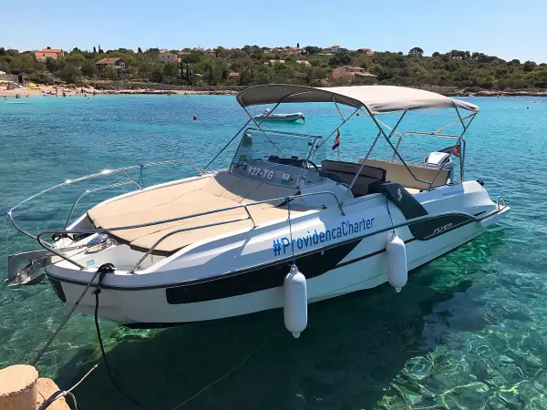 SUNdeck - Beneteau Flyer 7.7 SUNdeck