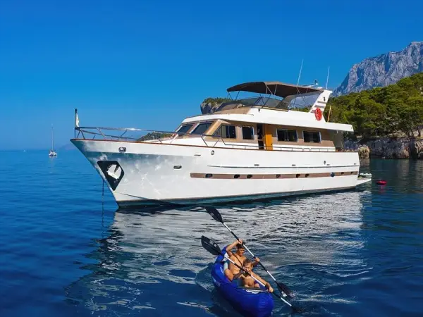 Custom Blanka - Motoryacht