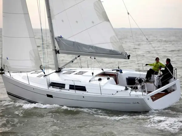 Baba Yaga - Hanse 375