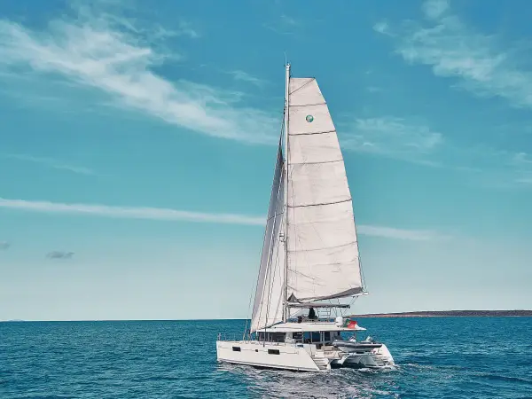 Baltsar - Lagoon 560 S2