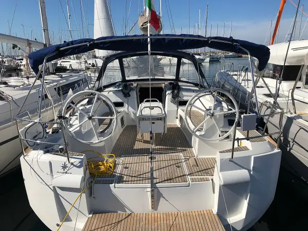 Giuncatello - Sun Odyssey 519