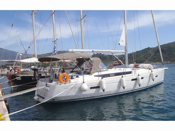 HAPPY HIPPO - Sun Odyssey 479