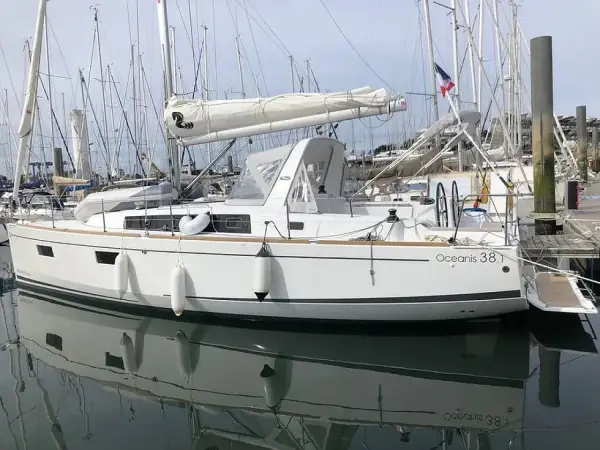 Lisboa - Oceanis 38.1