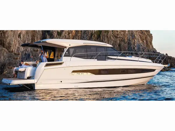 Royal - Jeanneau NC 37