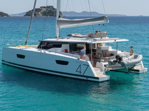 Red Rose - Skippered - Saona 47