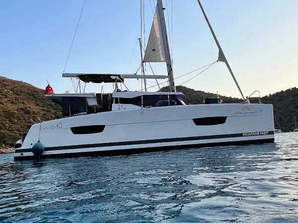 Unnamed - Lucia 40
