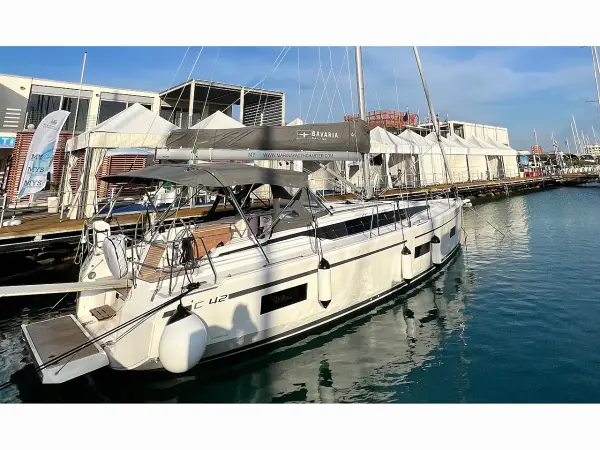 Supereva - Bavaria C42