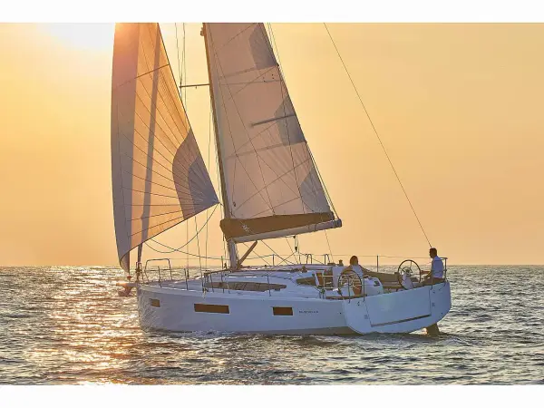 Sea Breeze - Sun Odyssey 410