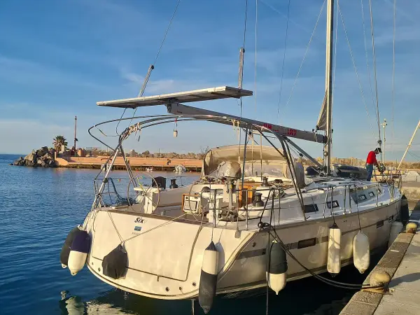 Six - Bavaria Cruiser 51