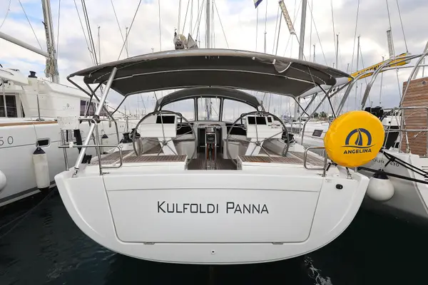 Kulfoldi Panna - Hanse 455