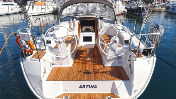 Artina - Bavaria Cruiser 34