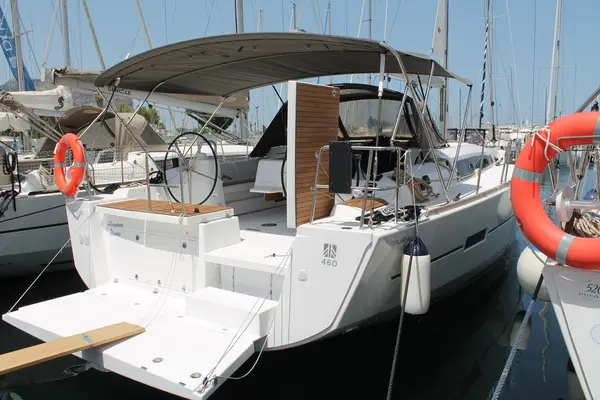 Adventure Planet - Dufour 460 GL