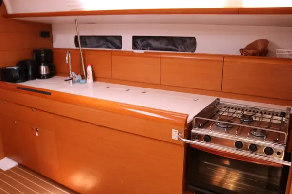 Nomia - Sun Odyssey 469